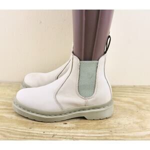 Doc Dr Martens Boots Womens 7 Beige 2976 Mono Milled Nubuck Leather Chelsea